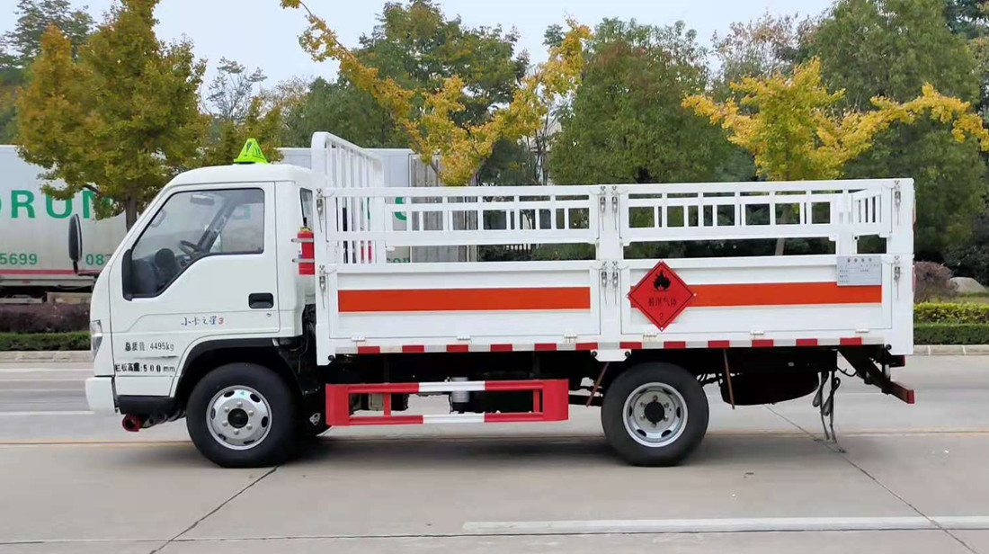 福田時代藍(lán)牌氣瓶運輸車